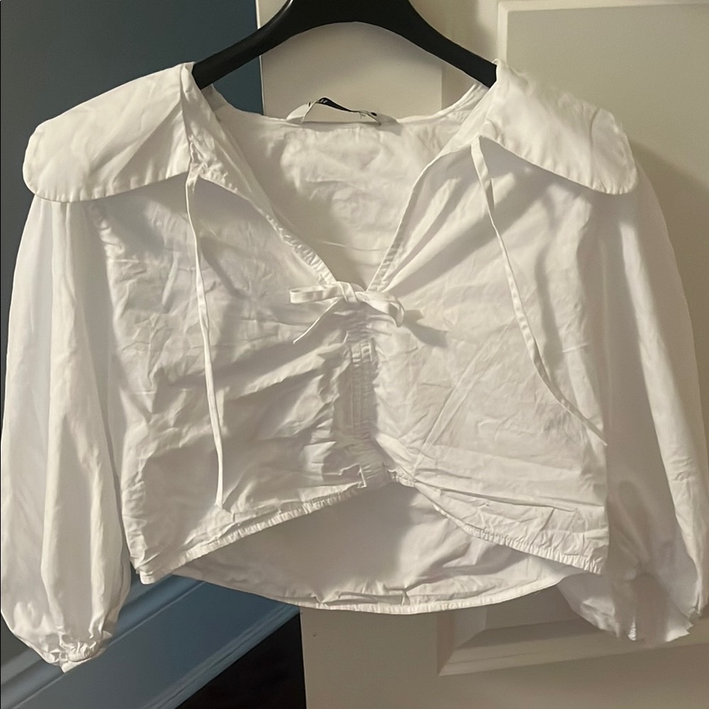 Zara White Puff Sleeve Cropped Blouse with Sailor Collar